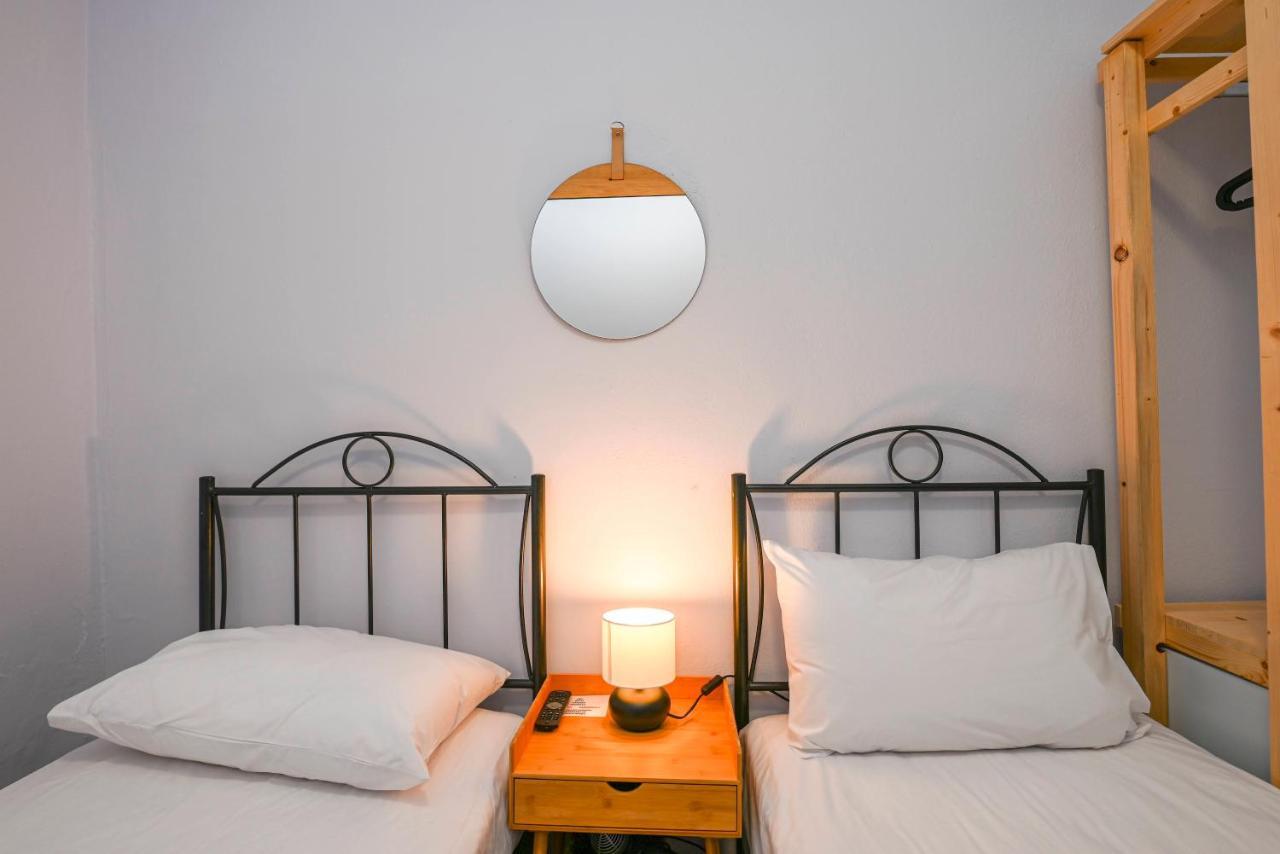 Hermes Rooms Tinos ภายนอก รูปภาพ